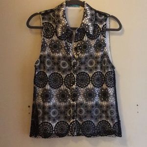 Alice + Olivia black and white lace top
